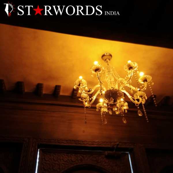 Oudh 1590 - A Review - StarWords India