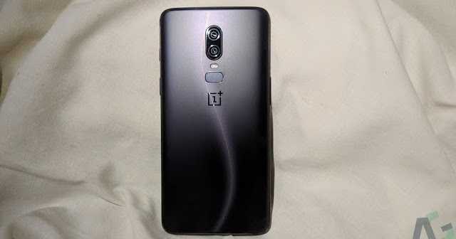 OxygenOS 9.0.2 Rolling Out To OnePlus 6 With Nightscape, Studio Lighting, New Navigation Gestures & More