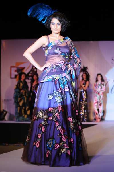 P7 In Support Of Women With Suneet Varma