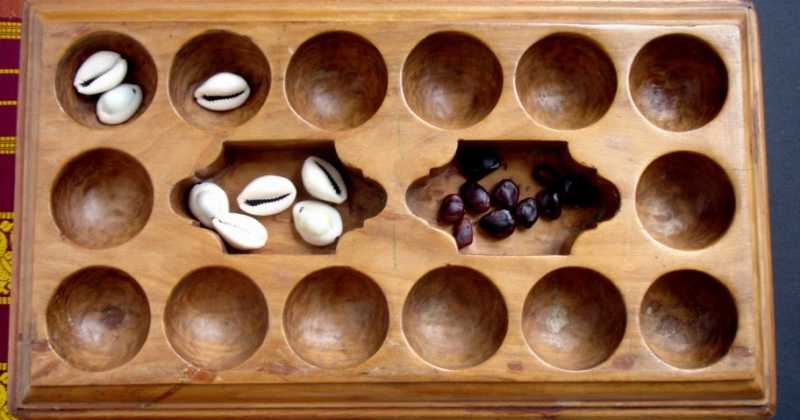 PALLANKUZHI- An Extinct Traditional Board Game Of TamilNadu