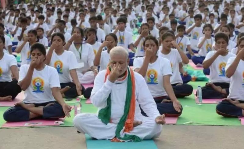 PM Modi Live In FRI Dehradun On International Yoga Day 21 June 2018