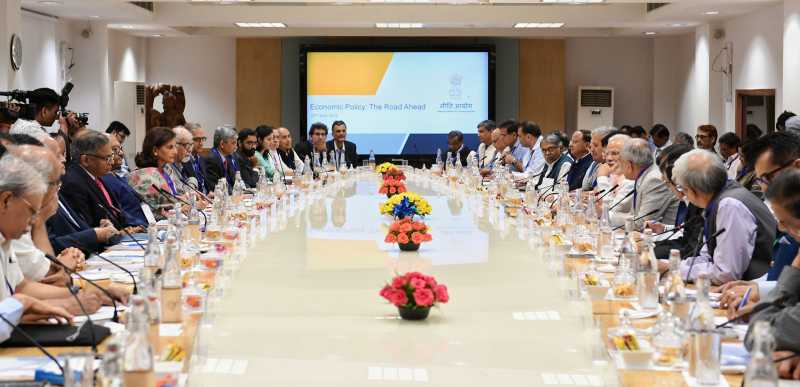 PM Interacts With Economists And Experts On The Theme “Economic Policy - The Road Ahead” | India Writes