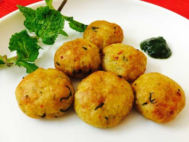 POTATO MINT CUTLET (AALU PUDINA TIKKI AIRFRIED)