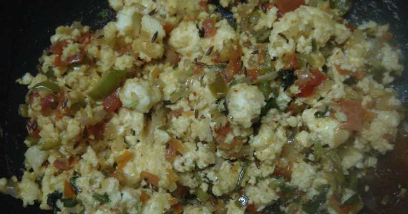 Panner Bhurji/ Cottage Cheese Scramble