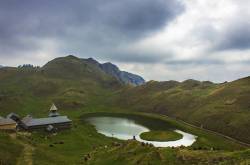 Parashar lake