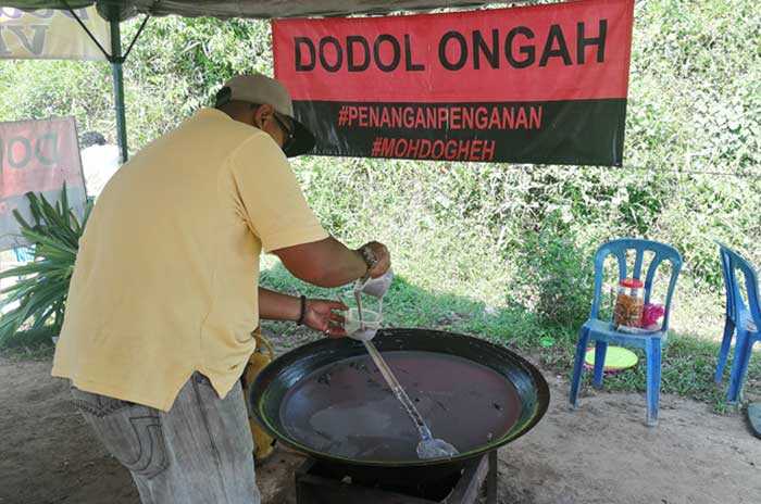 Penangan Penganan Cair Dodol Ongah, Lubok China