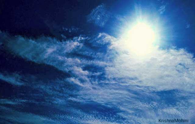 Photoblog: The Calm Sky With The Scorching Sun