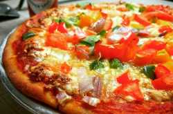 Pizza is bae:Whole Wheat Thin Crust Pizza