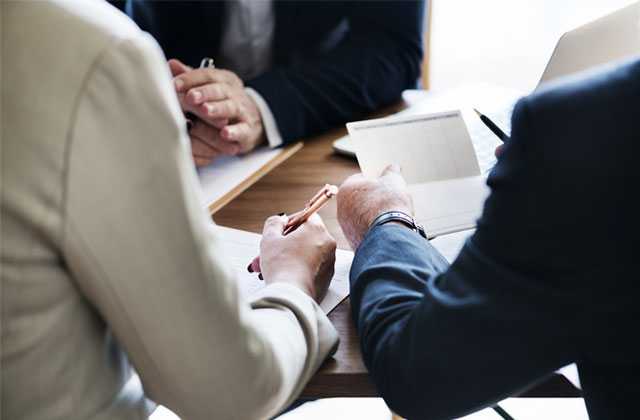 Planning A Business Trip To Valencia, CA