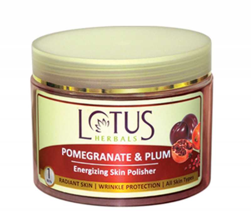 Pomegranate And Plum Skin Polisher From Lotus Herbals