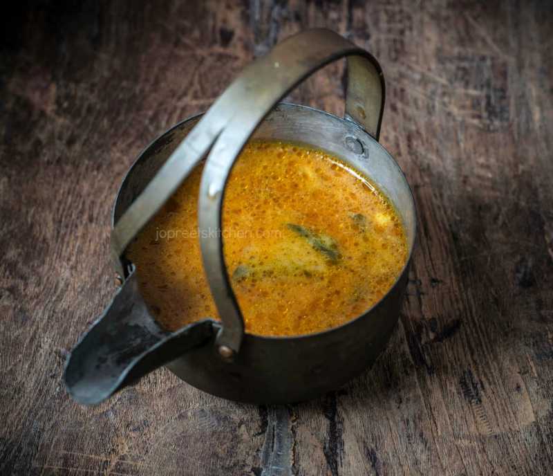 Poondu Puli Kuzhambu, How To Prepare Chettinad Poondu Kuzhambu | Jopreetskitchen