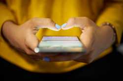 Positive and negative effects of smartphones on child development