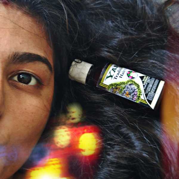 Pretty Polka: Yami Herbals Traditional Herbal Hair Oil Review, Swatches