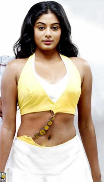 Priyamani Debuting Bollywood In Main Ratnam Film
