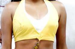 Priyamani debuting bollywood in Main Ratnam film