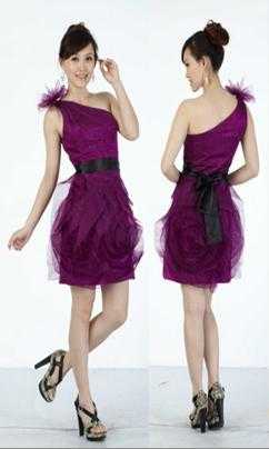 Prom Dresses For Lean Figures