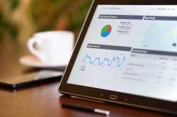 Pros & Cons of Using Windows or Mac for Your Removalist Business