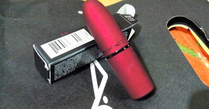 Pune Gets A Swank New Mac Store And Mac Viva Glam Rihanna