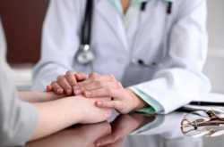 Purchasing A Cancer Care Policy? Here Are 8 Factors You Must Consider