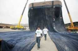 Qskan: The Largest Pair of Jeans Ever