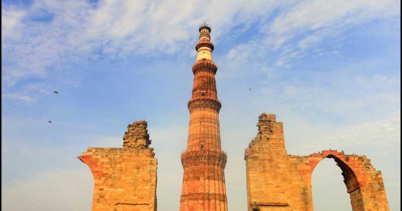 Qutub Minar, Mehrauli, New Delhi (Const 1206-36 CE)