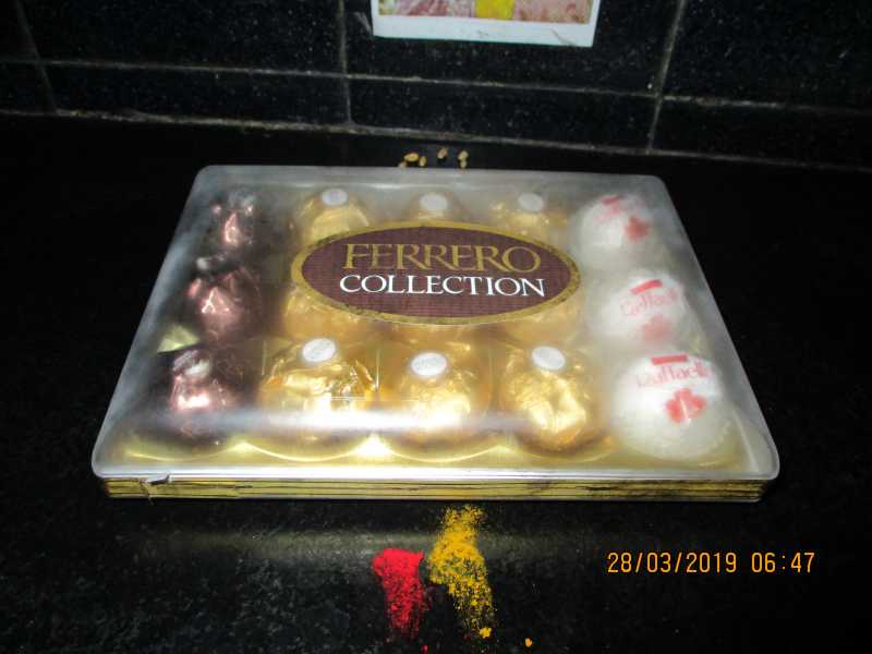 R.Y.Deshpande भाऊ  यांचा खाऊ / पुष्पा !