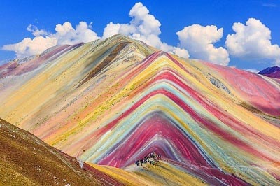 RAINBOW MOUNTAIN, PERU - Ghoomleyaar
