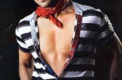 Rabir Kapoor Bare Chest Picture
