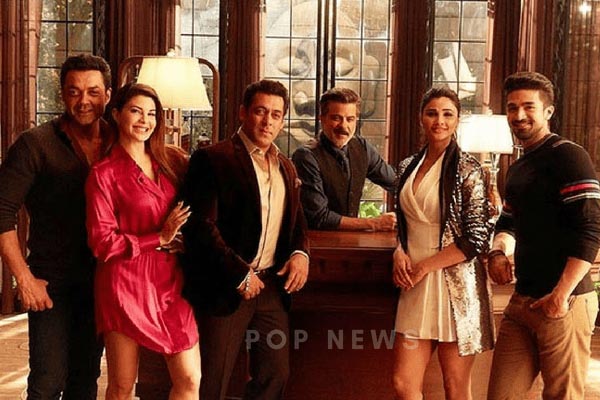 Race 3 Movie Review Hit Or Flop: Salman Khan Rocks - Pop News