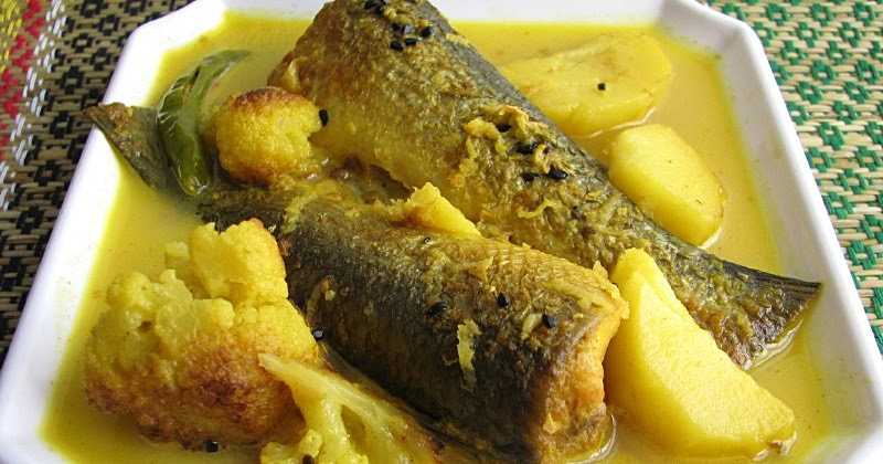 Radhuni Diye Parshe Macher Halka Jhol 