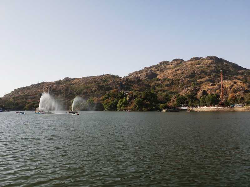 Rajasthan Travelogue - Day 1 In Mount Abu, The Oasis In Thar Desert