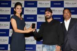 Rakul Preet Singh Launches Samsung Galaxy S6 Edge Photos