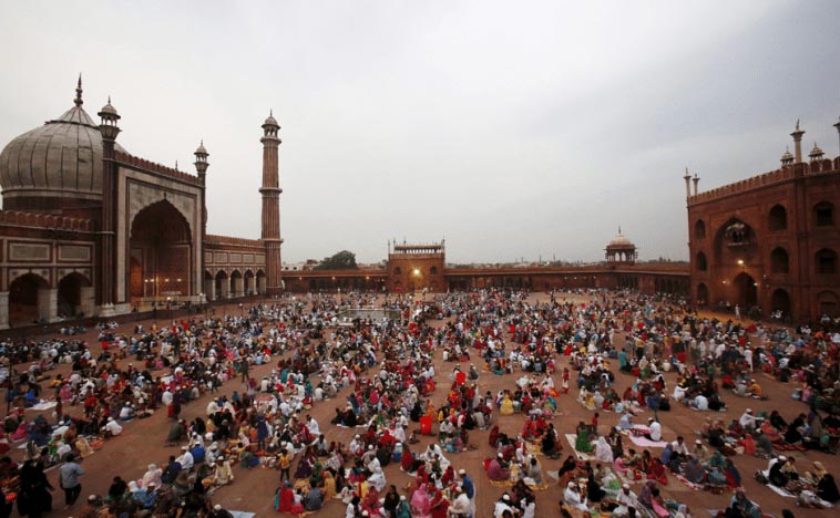 Ramadan In India: Fasting, Feasting And Shopping