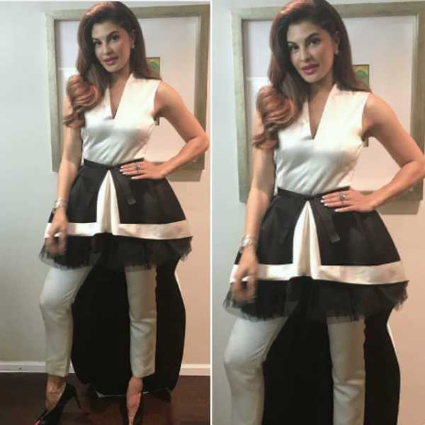 Rampdiary - Fashion Blog| Beauty Blog | Lifestyle Blog: Jacqueline Fernandez In Paule Ka 
