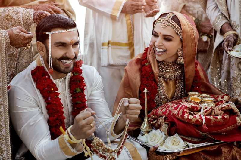 Ranveer Singh और Deepika Padukone ने की फिर से शादी पर किससे?