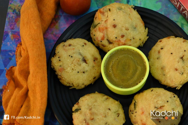 Rawa Idli | Best Food Blog In Bangalore, Resturant Reviews, Indian Recipes, FoodFacts - Kadchi.in