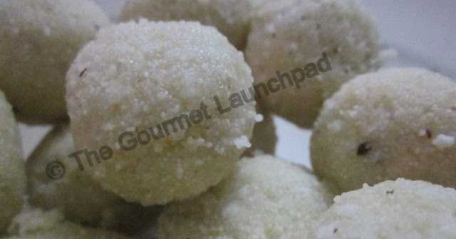Rawa Ladoo (With Sugar Syrup) 