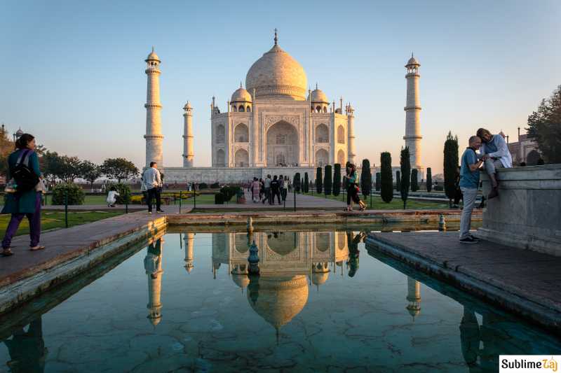 Requisite Travelling Gears Before Visiting Taj Mahal • Sublime Taj