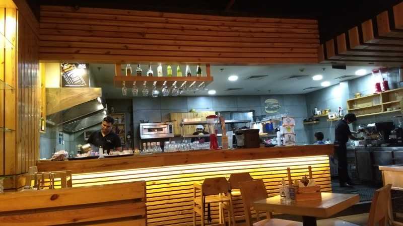 Restaurant Review (Casual Dining): The Hangout By 1861, Golf Course Road