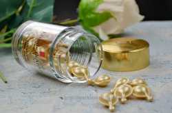 Review: Elizabeth Arden Advanced Ceramide Capsules Daily Youth Restoring Serum - Sparkles Unlimited