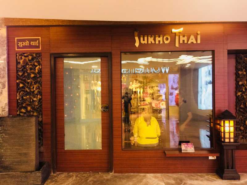 Review: Foot Massage With Back, Head And Shoulder At Sukho Thai