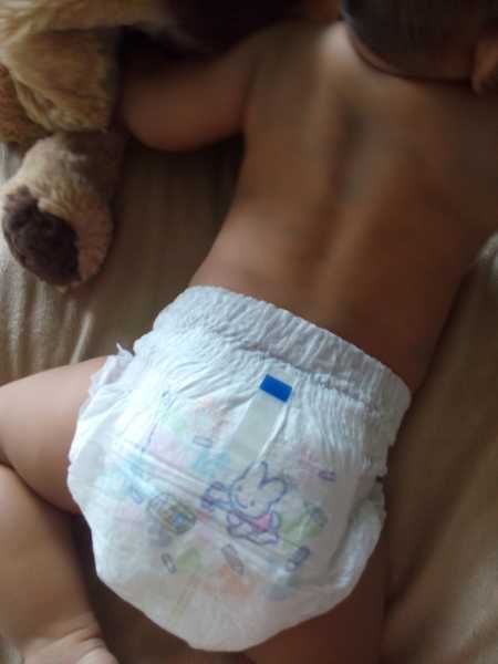 Review - Merries Baby Diapers