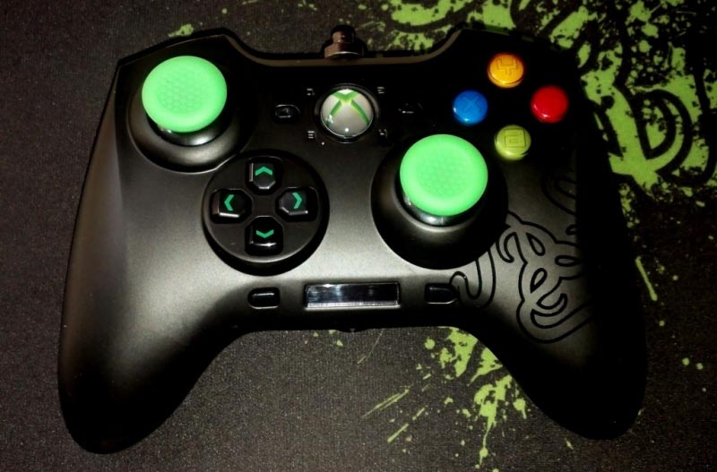 Review : Razer Sabertooth - Les Aventures De Techiemaque...