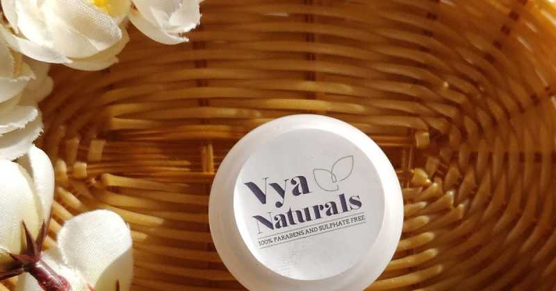 Review | Vya Naturals Caffeine Under Eye Cream With Green Coffee Extracts 