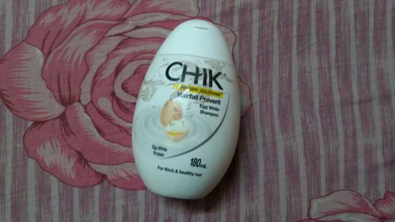 Review On Chik Hairfall Prevent Shampoo