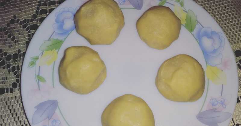 Rice Flour Laddoo (Tandulyache Ladu)