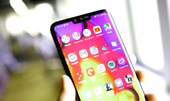 Risks You Face When You Download Apps Outside The Google Play Store