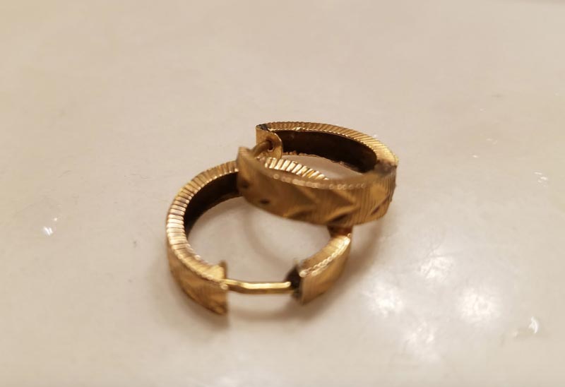 Story Of An Earring - Day 99