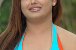 SONA HOT STILLS SHOWING SEXY BOOBS