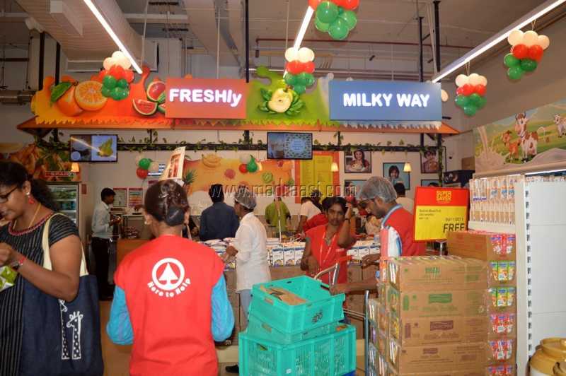 SPAR HYPERMARKET OPENS ITS NEW STORE IN RMZ GALLERIA MALL, BANGALORE < Madraasi - A Tamilian Tales
